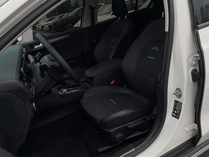 Фото 15 - Ford Focus Active