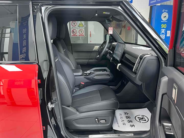 Фото 10 - Chery iCar 03T