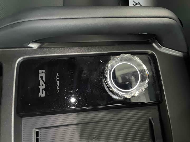 Фото 12 - Chery iCar 03T