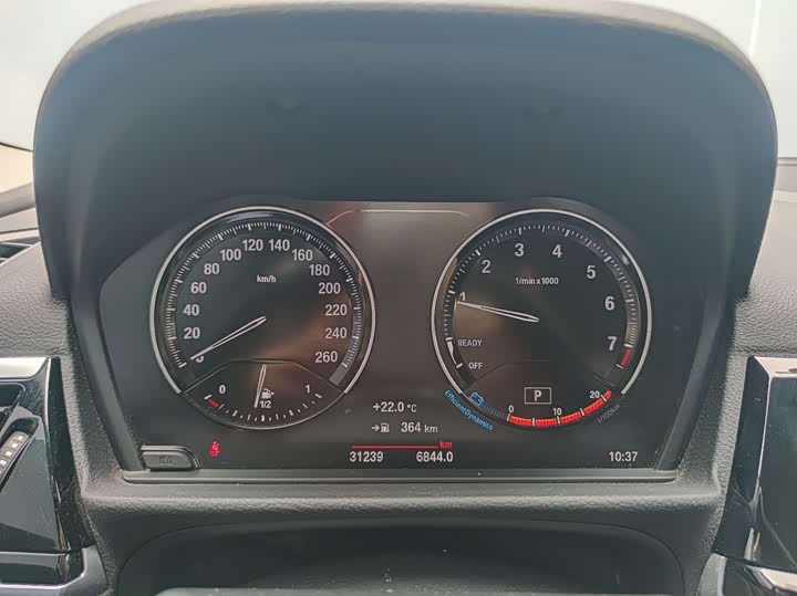 Фото 12 - BMW 1 Series