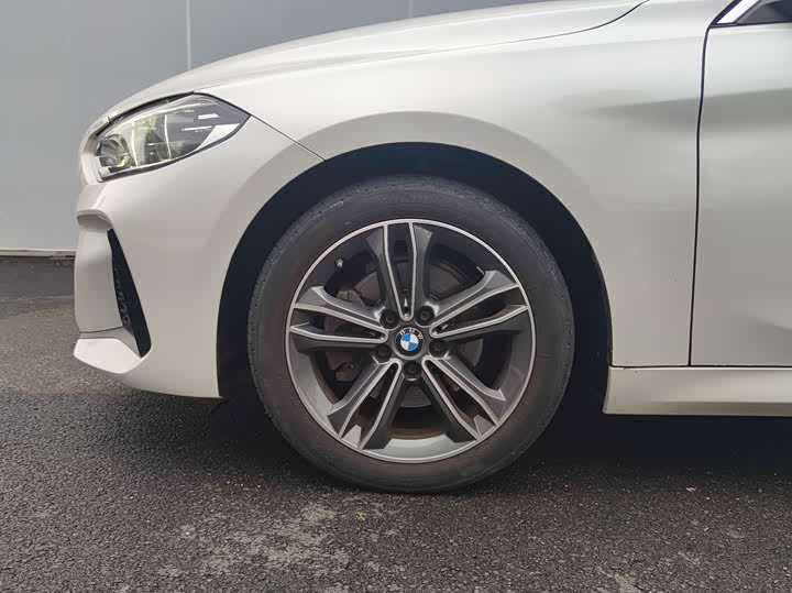 Фото 5 - BMW 1 Series