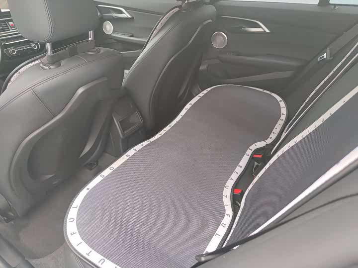 Фото 7 - BMW 1 Series