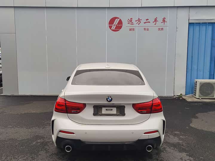 Фото 9 - BMW 1 Series