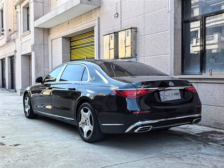 Фото 3 - Mercedes-Benz Maybach S-Class