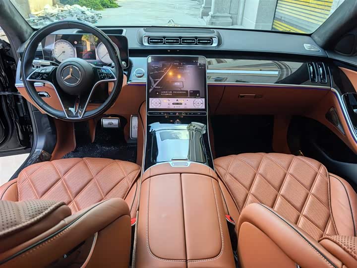 Фото 7 - Mercedes-Benz Maybach S-Class