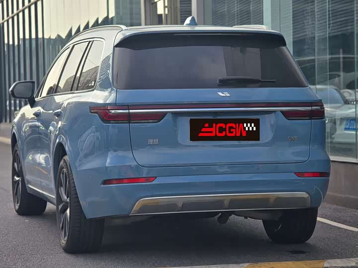 Фото 17 - LiXiang One