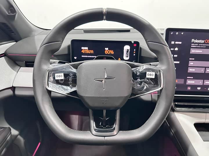 Фото 12 - Polestar 4