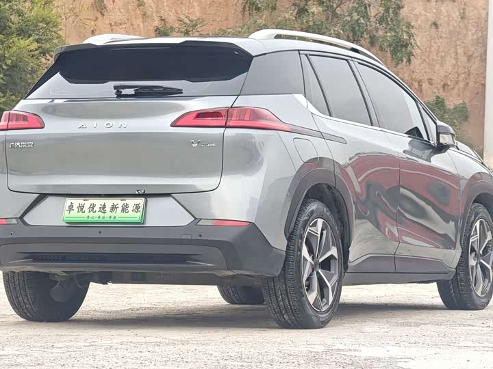 Фото 10 - GAC Aion V