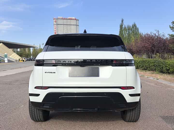 Фото 2 - Land Rover Range Rover Evoque L