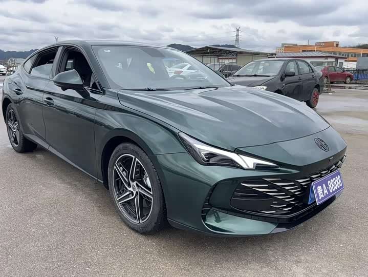 Фото 3 - MG Motor 7