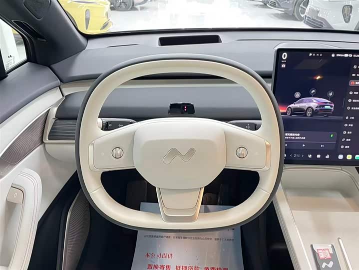 Фото 11 - Nio Onvo L60