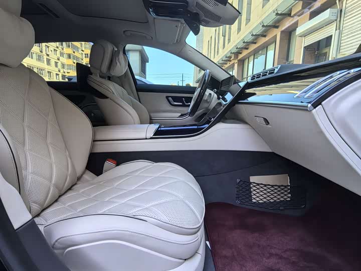 Фото 10 - Mercedes-Benz Maybach S-Class