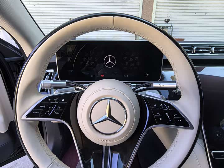 Фото 12 - Mercedes-Benz Maybach S-Class