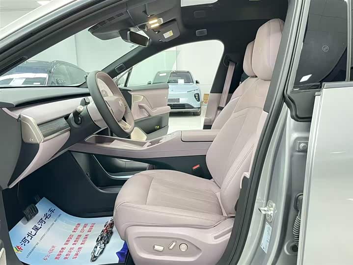 Фото 7 - Nio Onvo L60