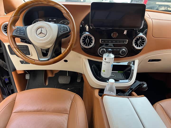 Фото 6 - Mercedes-Benz Vito