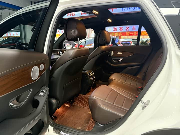 Фото 9 - Mercedes-Benz GLC-Class