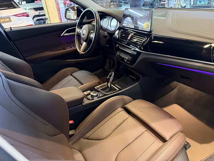 Фото 13 - BMW 1 Series