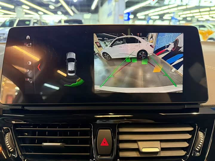 Фото 9 - BMW 1 Series