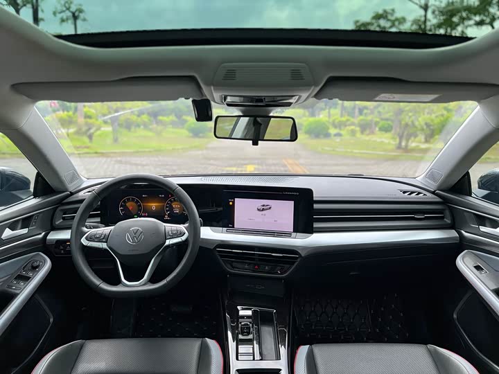 Фото 10 - Volkswagen Lamando L