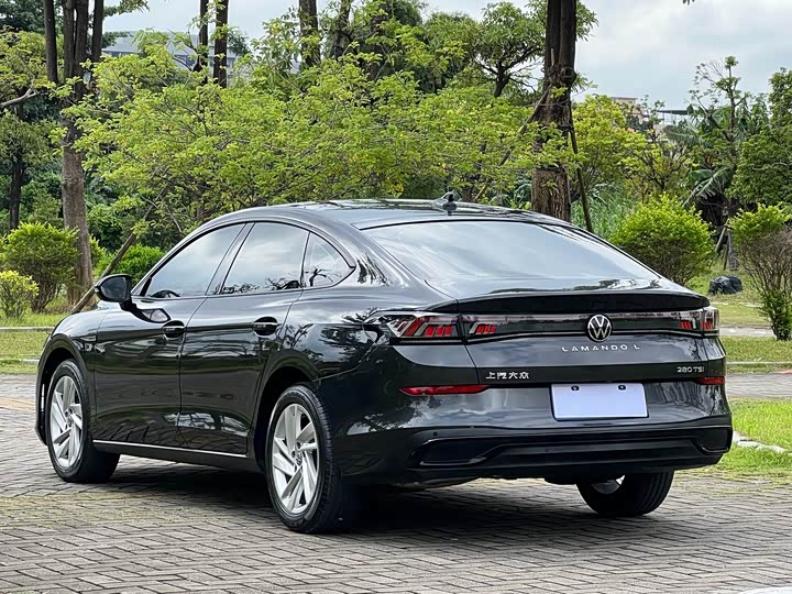 Фото 4 - Volkswagen Lamando L