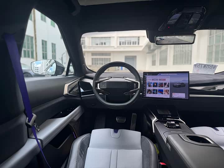 Фото 15 - HiPhi Z