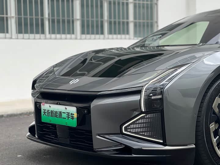 Фото 5 - HiPhi Z