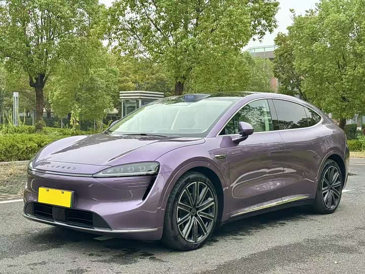 Фото 1 - Luxeed R7