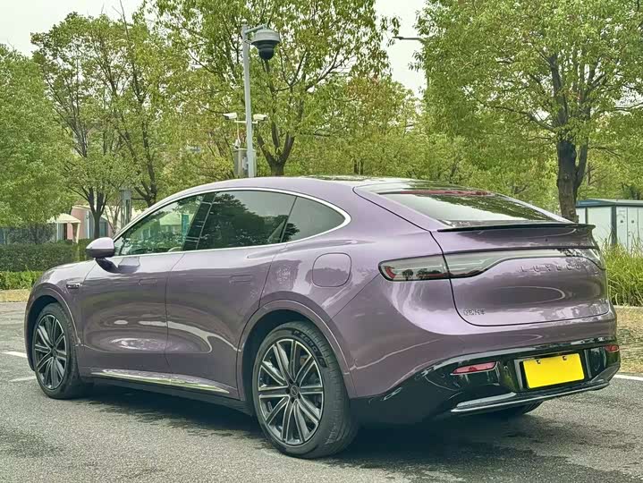 Фото 9 - Luxeed R7