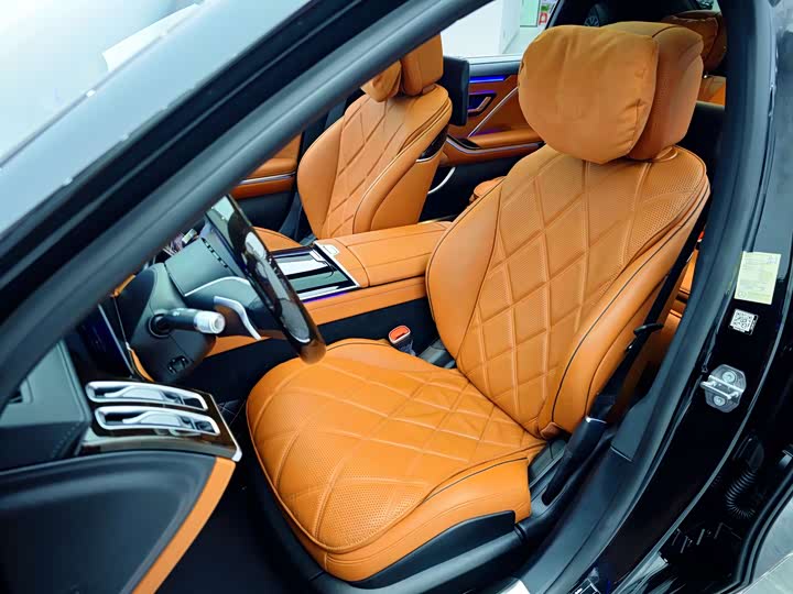 Фото 7 - Mercedes-Benz Maybach S-Class