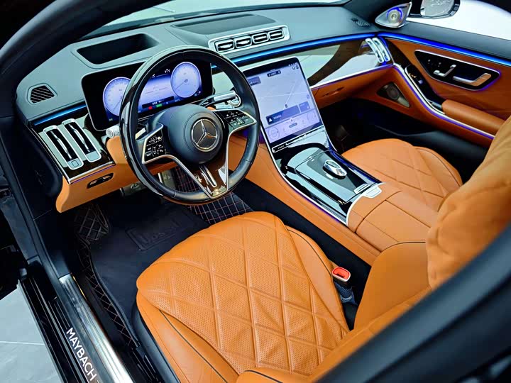 Фото 9 - Mercedes-Benz Maybach S-Class