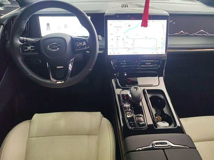 Фото 11 - GAC Trumpchi M8