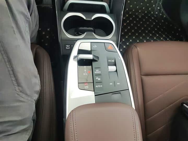 Фото 14 - BMW X1