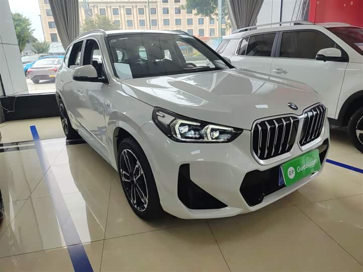 Фото 4 - BMW X1