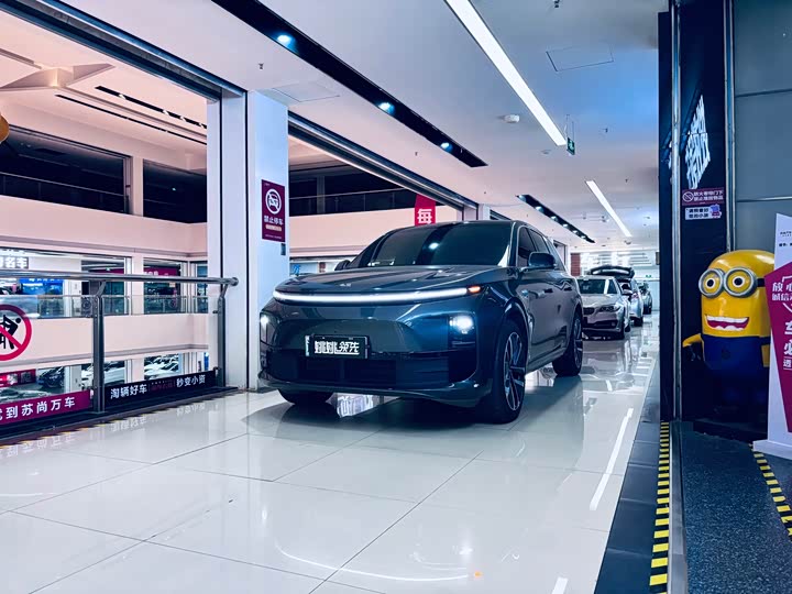 Фото 1 - LiXiang L6