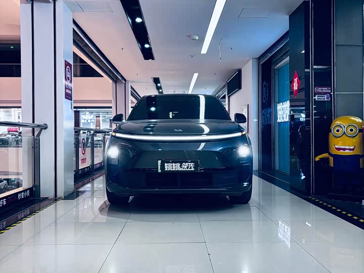 Фото 2 - LiXiang L6