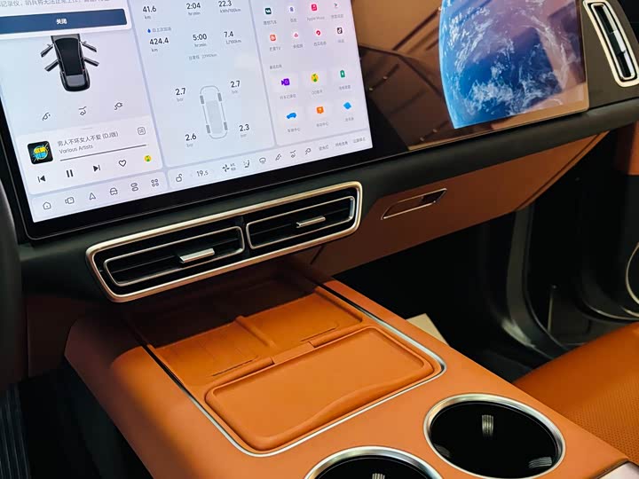 Фото 5 - LiXiang L6