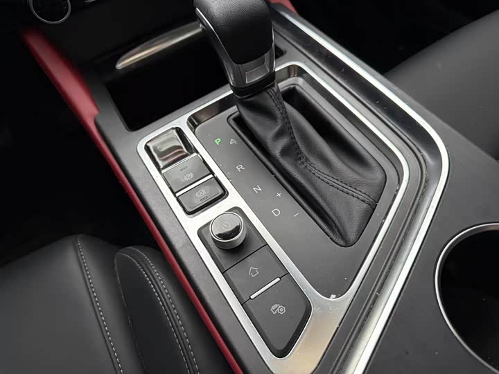 Фото 8 - Chery Omoda S5 (Arrizo 5 Plus)