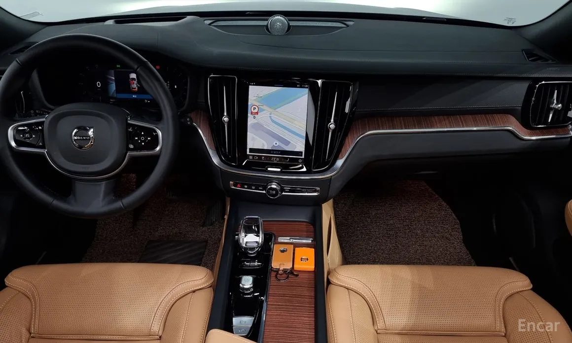 Фото 7 - Volvo V60