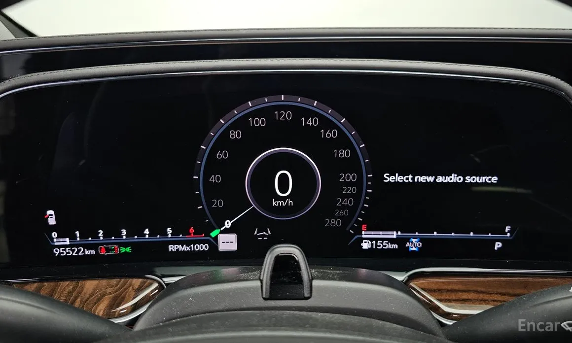 Фото 8 - Cadillac Escalade