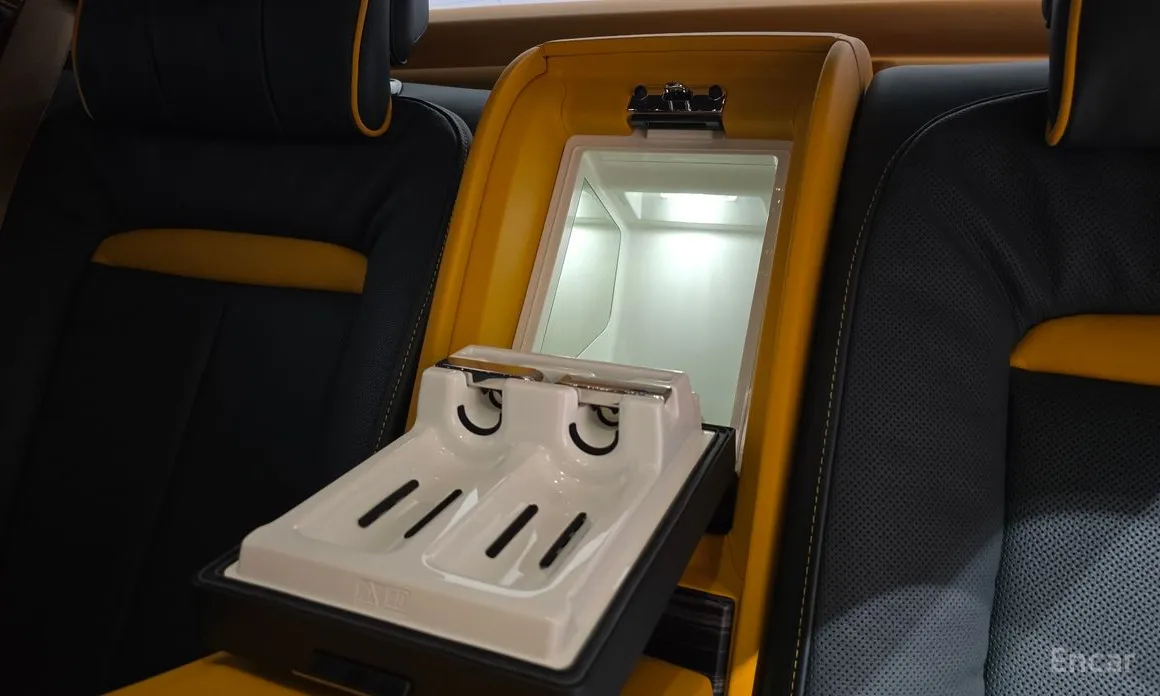 Фото 16 - Rolls-Royce Ghost