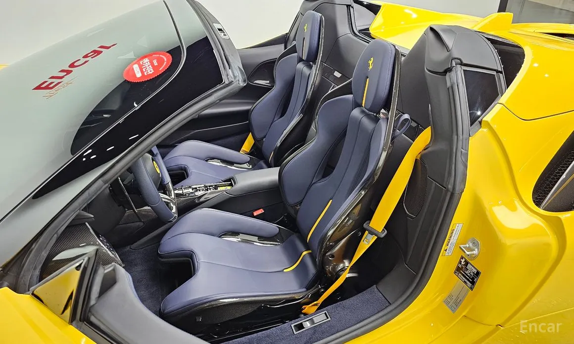 Фото 12 - Ferrari SF90