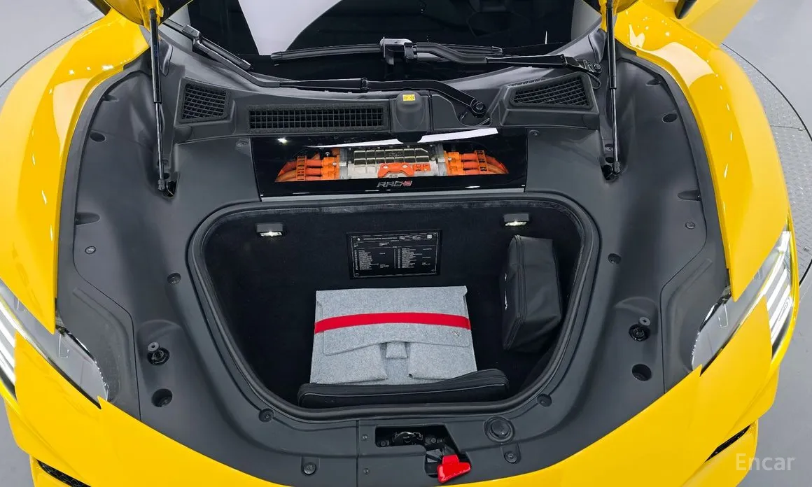 Фото 18 - Ferrari SF90