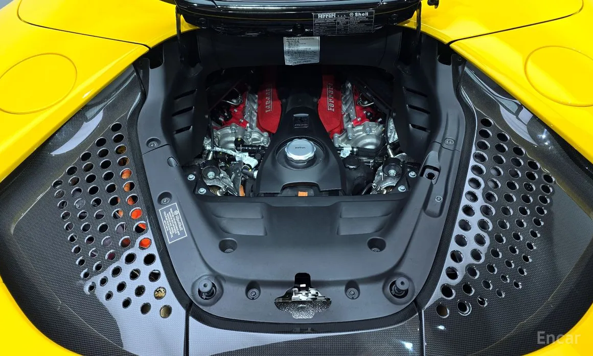 Фото 6 - Ferrari SF90