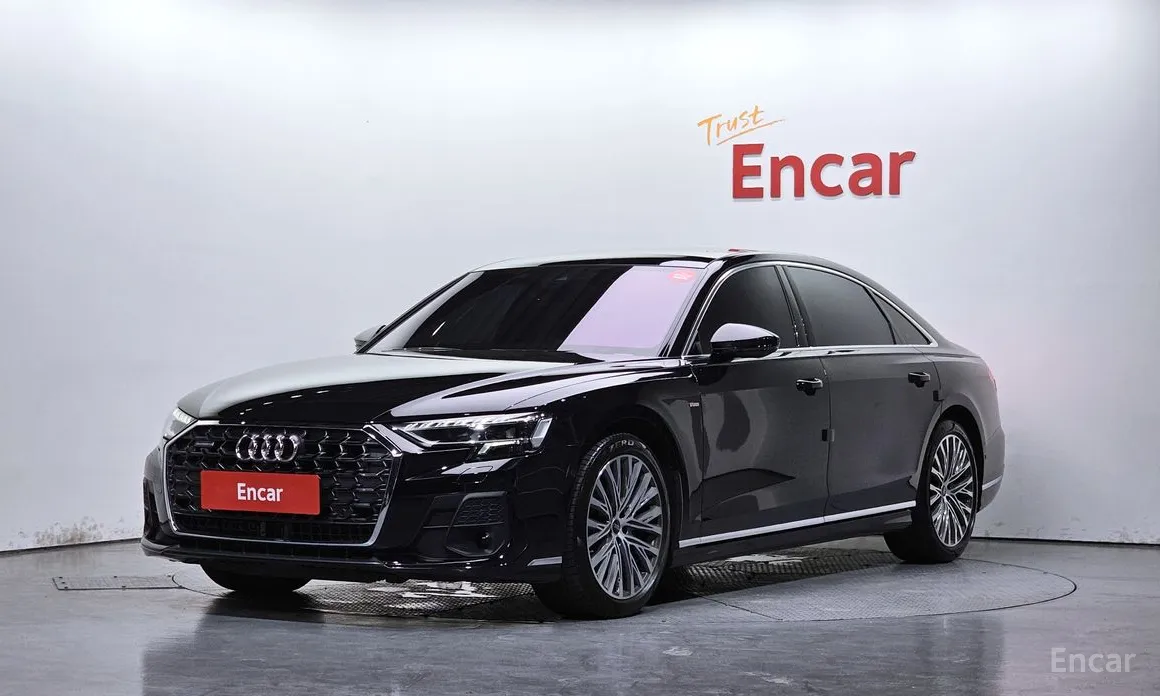 Фото 1 - Audi A8