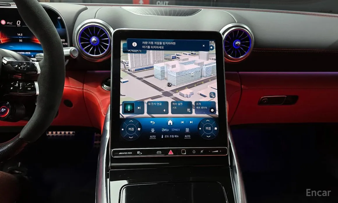 Фото 16 - Mercedes-Benz AMG GT