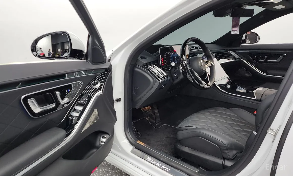 Фото 10 - Mercedes-Benz S-Class