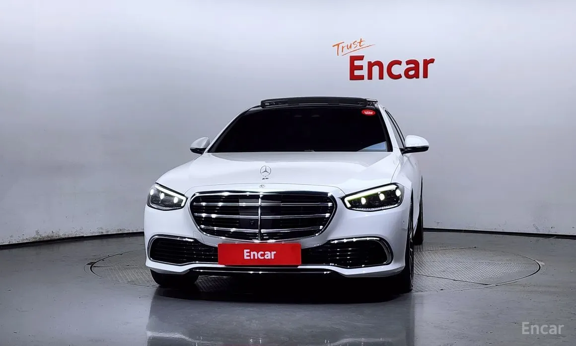 Фото 3 - Mercedes-Benz S-Class