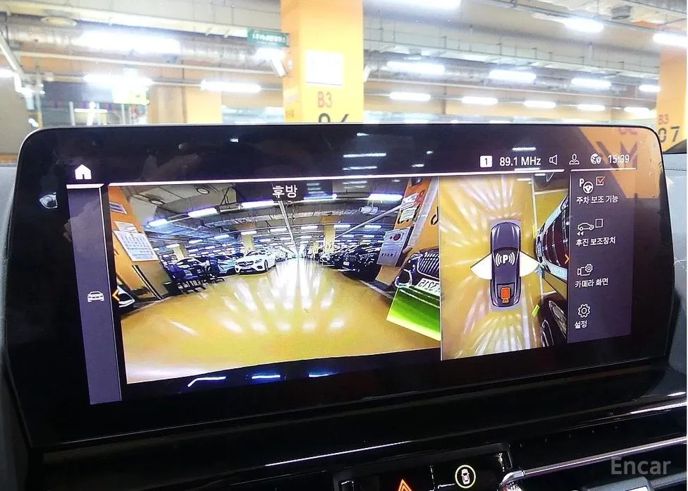 Фото 13 - BMW 8 Series