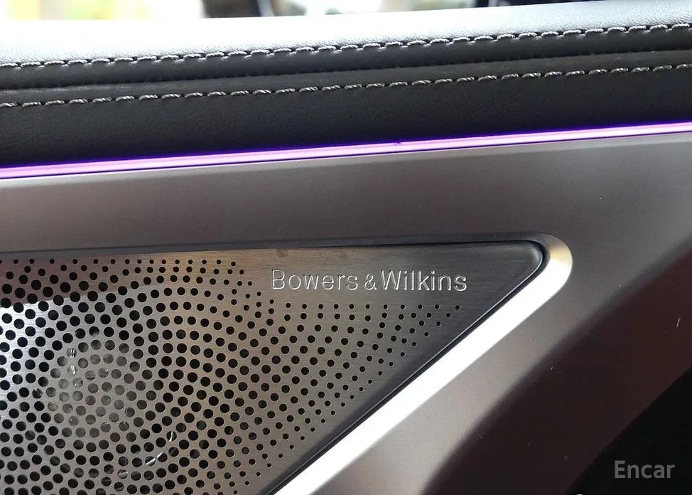 Фото 19 - BMW 8 Series