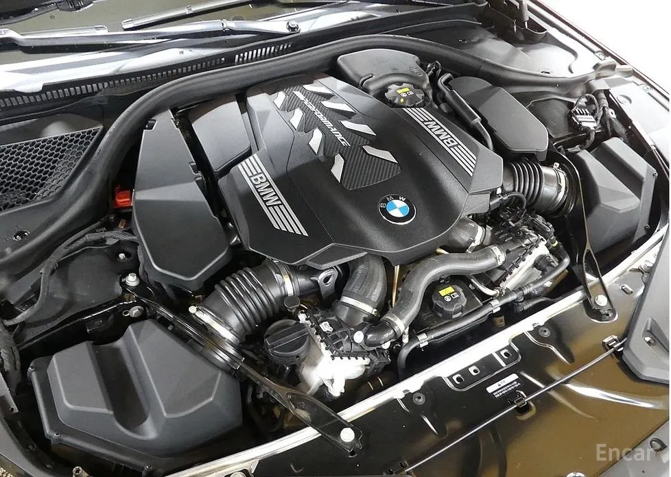 Фото 6 - BMW 8 Series